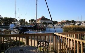 Inn At Camachee Harbor View 17